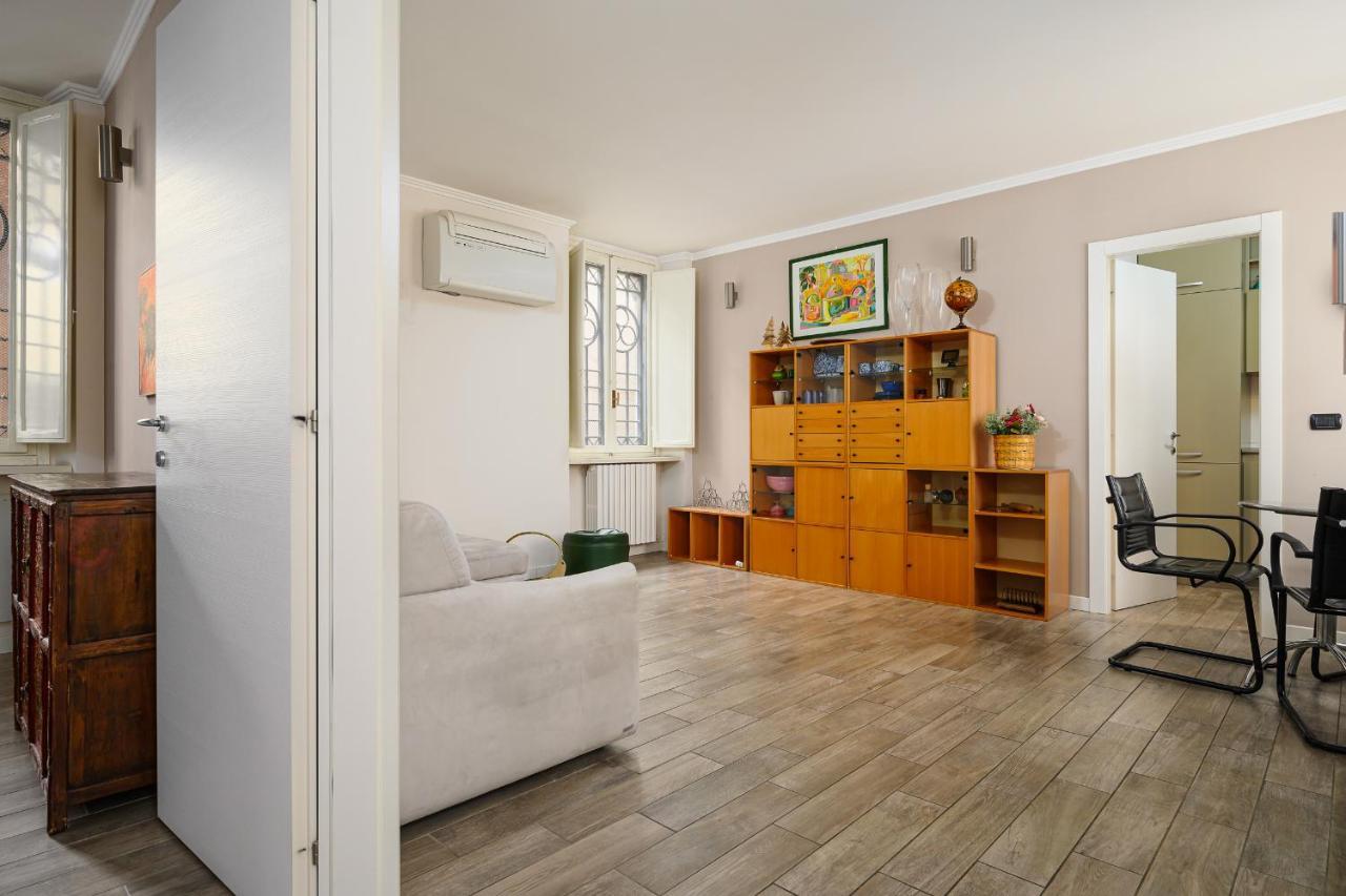 Buenos Aires Charme Apartment Milano Esterno foto